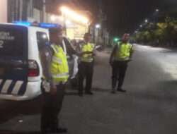 Polsek Tambaksari Lakukan Patroli di Titik Rawan Saat Tengah Malam