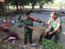 Jum’at Bersih, Danramil 04/Jebres Bersama Anggota Kerja Bakti Di Yayasan Lentera