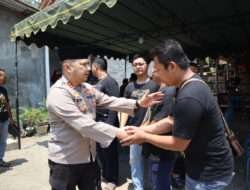 Takziah ke Rumah Duka, Kapolres Kediri Kota Berkomitmen Ungkap Kasus Pengroyokan