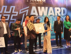 Fairuz Fatin Bahriyah Asal Gresik Borong 3 Penghargaan Bisnis Tingkat ASEAN