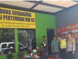 Polsek Tambaksari Melaksanakan Patroli di Jalan Lebak Jaya Menciptakan Situasi Aman dan Kondusif