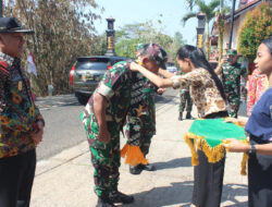 Kedatangan Brigjen TNI Budi Kusworo Di Rejosari, Disambut Dengan Pengalungan Selendang Wonogiren