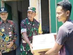 Selain Mengecek Capaian TMMD, Brigjen TNI Budi Kusworo Juga Berikan Bingkisan Kepada Warga