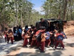 Satgas TMMD Digeruduk Puluhan Murid SDIT Ibnu Sina