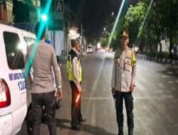 Polsek Tambaksari Laksanakan Patroli di Beberapa Lokasi Rawan Kriminal