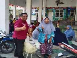 Pendamping PKH Lamongan Bantu Ternak Kambing untuk Pemberdayaan Anggota