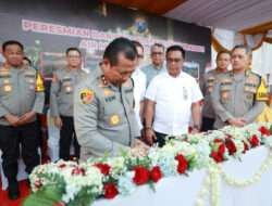 Irjen Pol Toni Harmanto Resmikan Semeru Walk dan Air Mancur Kolam Semeru di Mapolda Jatim