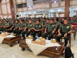 Jelang Pemilu 2024, Dandim 0801/Pacitan Hadiri Sosialisasi Netralitas TNI AD Di Gedung Balai Prajurit