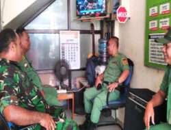 Babinsa Kelurahan Kemlayan Bina Satlinmas