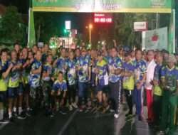 Dandim 0820/Probolinggo Letkol Arm Heri Budiasto Lepas Peserta Night Run Dandim Cup