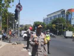 Ciptakan Keamanan dan Ketertiban Wilayah Polsek Tambaksari Lakukan Patroli Rutin