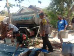 Polres Lamongan Kembali Droping Air Bersih Untuk Warga di 4 Kecamatan