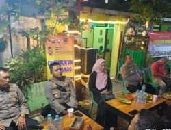 Polrestabes Surabaya Bersama Polsek Tambaksari Menggelar Cangkrukan Kamtibmas Bersama warga