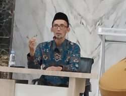 Wakil Pengasuh Al Ishlah Bahas Refleksi Sumpah Pemuda di Pengajian Rahmatan Lil Alamin Sumberrejo