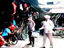 Sumbangsih Anggota Polres Jember Melalui “SIBERBI” Dekat dan Bersahabat