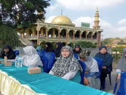 Berharap Santri Al Ishlah Sehat dan Kuat, Kamad Buka Ponsel