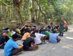 Babinsa Mantingan Gembleng Siswa MTS Dalam Giat Ektra Kurikuler Di Luar Sekolah