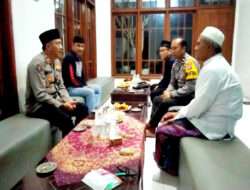 Sampaikan Pesan Pemilu Damai Polisi Sambangi Para Tokoh Ulama di Jember