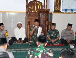 Shalat Subuh Berjamaah Wujudkan Sinergitas TNI dan Polri di Kabupaten Ponorogo