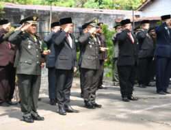 Dandim 0802/Ponorogo Dampingi Danrem 081/Dsj Ikuti Rangkaian Peringatan Hari Pahlawan ke 78 Tahun 2023 di Kabupaten Ponorogo