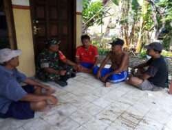 Dengan Komunikasi Sosial, Babinsa Ajak Warga Untuk Jaga Keamanan Lingkungan
