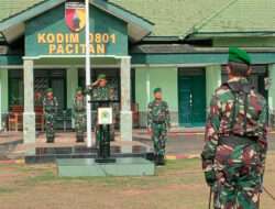 Pimpin Upacara 17 an, Pasi Intel Kodim 0801/Pacitan Bacakan Amanat Kasad