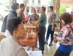 Sinergitas Polisi bersama TNI Bantu Penyaluran CPP untuk 1.211 Keluarga Rawan Stunting di Mojokerto