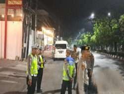 Mengantisipasi Balap dan Tawuran Polisi Lakukan Patroli