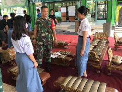 Stop Bulliying, Ini Pesan Babinsa Kepatihan Wetan Kepada Siswa-Siswi SMKN 8 Surakarta