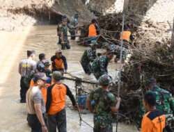 Kerja Bakti Antisipasi Banjir dan Wabah Penyakit, Kodim 0802/Ponorogo Diapresiasi Warga