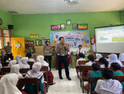 Tanamkan Disiplin Sejak Dini Polresta Sidoarjo Edukasi Tertib Lalin di Sekolah Dasar