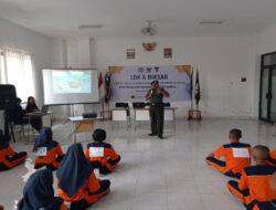 Dua Puluh Lima Pelajar SMK Dirgantara Putra Bangsa Mendapatkan Materi Wasbang