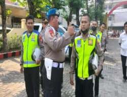 Ada Apa Provos Cek Anggota Polsek Simokerto