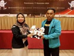 Wartawan Anggota KJJT Dapat Rewerd Yang Aktif Mengikuti Akun Media KPU Pamekasan