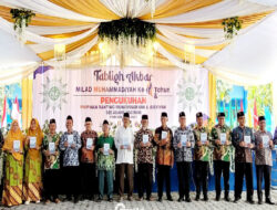 Launching Buku Warnai Pengukuhan PR Muhammadiyah Se Cabang Paciran