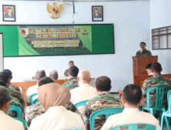 Tingkatkan Kesadaran Tentang Pentingnya Jaga Kesehatan, Anggota Kodim 0805/Ngawi Terima Penyuluhan Kesehatan