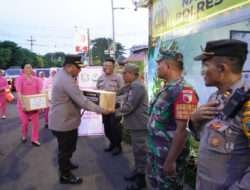 Beri Motivasi Petugas Operasi Lilin Semeru, Kapolres Pelabuhan Tanjung Perak Beserta Bhayangkari Kunjungi Pospam