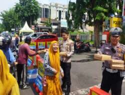 Pos Pam Nataru Polsek Simokerto Di Serbu Masyarakat