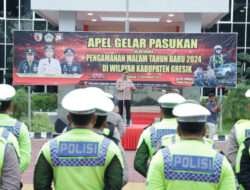 Berikan Rasa Aman, Polres Gresik Apel Gelar Pasukan Pengamanan Malam Tahun Baru 2024