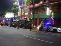 Harkamtibmas Jelang Pemilu, Polres Tanjung Perak Gelar Patroli Skala Besar