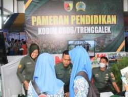 Menggali Wawasan Pendidikan Tinggi dan Profesi Militer di Pameran Kodim 0806/Trenggalek