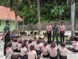 Program LDKS, Anggota Koramil 0801/08 Tulakan Berikan Materi PBB Dan Wasbang