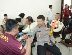 Polres Gresik bersama Satpam Gelar Donor Darah Dalam Rangka HUT Satpam ke-43