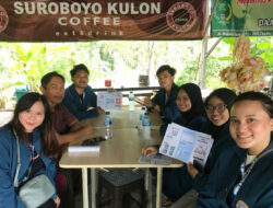 Mahasiswa BBK 3 Universitas Airlangga Mengajak UMKM Made Untuk Maju Bersama Pada Era Digital 4.0