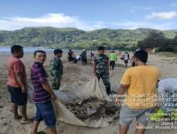 Aksi Bersih-Bersih Pantai, Koramil 0801/01 Pacitan Jaga Alam Dari Pencemaran