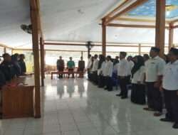 Babinsa Koramil 0805/15 Karanganyar Hadiri Pelantikan Anggota KPPS di Wilayah