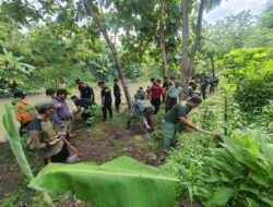 Karya Bakti Penanaman Pohon dan Baksos TNI-Polri di Bantaran Sungai Jenes Joyotakan