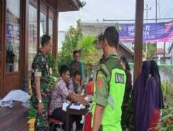Peran Aktif Babinsa Tegalharjo Dalam Menyukseskan Kegiatan Pasar Murah di Wilayah Binaan
