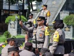 Polrestabes Surabaya Gelar Apel Pergeseran Pasukan Personel Pengamanan TPS Pemilu 2024