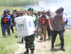 Dandim Ngawi Bersama Kapolres dan KPU Distribusikan Logistik Pemilu ke Daerah Terpencil